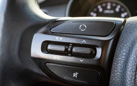 KIA Rio IV, 2018 год, 1 349 000 рублей, 13 фотография