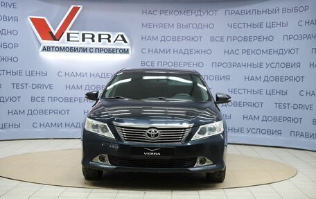 Toyota Camry, 2013 год, 1 490 000 рублей, 2 фотография