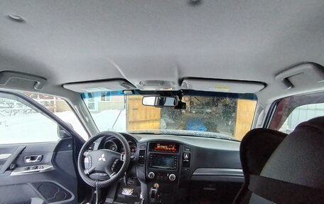 Mitsubishi Pajero IV, 2011 год, 1 950 000 рублей, 18 фотография