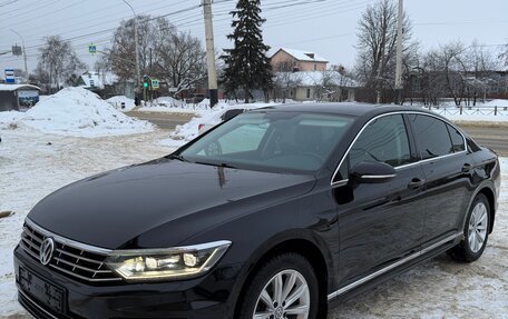 Volkswagen Passat B8 рестайлинг, 2017 год, 2 050 000 рублей, 2 фотография
