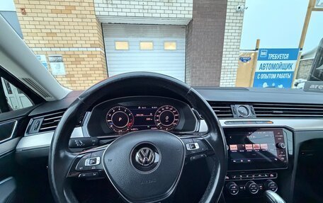 Volkswagen Passat B8 рестайлинг, 2017 год, 2 050 000 рублей, 10 фотография