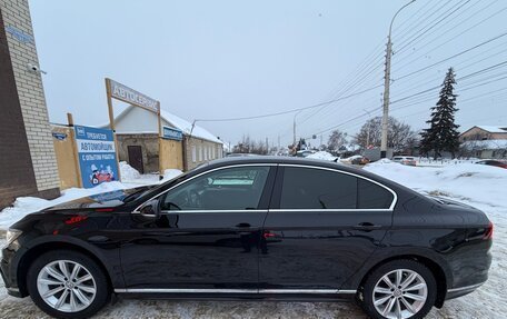 Volkswagen Passat B8 рестайлинг, 2017 год, 2 050 000 рублей, 8 фотография