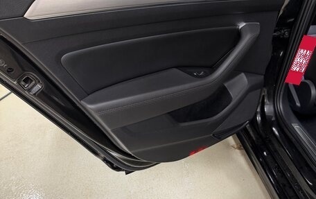 Volkswagen Passat B8 рестайлинг, 2017 год, 2 050 000 рублей, 17 фотография