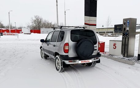 Chevrolet Niva I рестайлинг, 2003 год, 270 000 рублей, 8 фотография