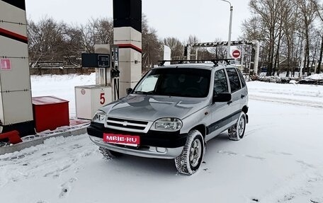 Chevrolet Niva I рестайлинг, 2003 год, 270 000 рублей, 4 фотография