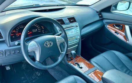Toyota Camry, 2008 год, 1 390 000 рублей, 5 фотография