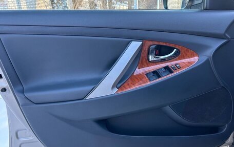 Toyota Camry, 2008 год, 1 390 000 рублей, 10 фотография