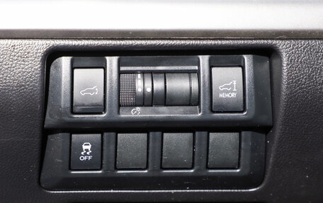 Subaru Outback IV рестайлинг, 2017 год, 1 949 000 рублей, 7 фотография