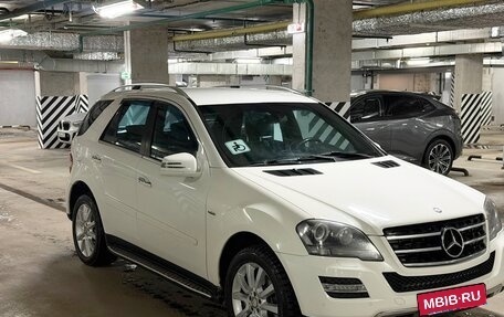 Mercedes-Benz M-Класс, 2011 год, 1 960 000 рублей, 6 фотография