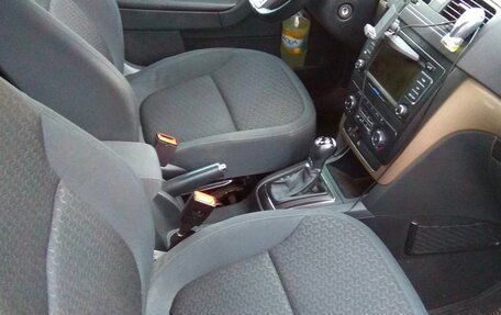 Skoda Yeti I рестайлинг, 2014 год, 999 000 рублей, 7 фотография