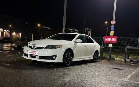 Toyota Camry, 2013 год, 1 290 000 рублей, 5 фотография