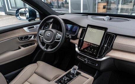Volvo XC90 II рестайлинг, 2025 год, 12 440 000 рублей, 8 фотография
