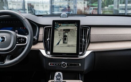 Volvo XC90 II рестайлинг, 2025 год, 12 440 000 рублей, 20 фотография