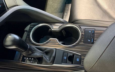 Toyota Camry, 2019 год, 2 990 000 рублей, 11 фотография