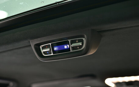 Mercedes-Benz V-Класс, 2019 год, 4 300 000 рублей, 22 фотография