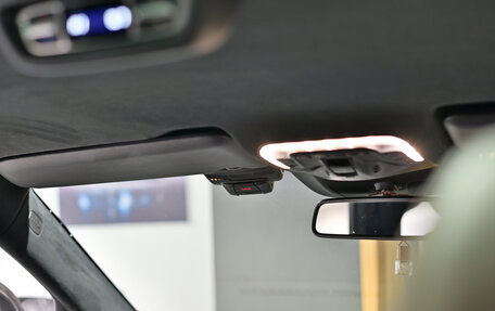 Mercedes-Benz V-Класс, 2019 год, 4 300 000 рублей, 21 фотография