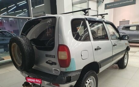 Chevrolet Niva I рестайлинг, 2005 год, 289 000 рублей, 3 фотография