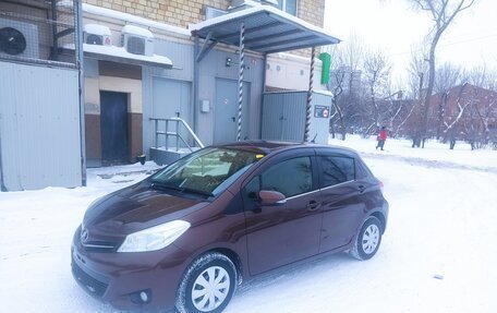 Toyota Vitz, 2014 год, 890 000 рублей, 9 фотография