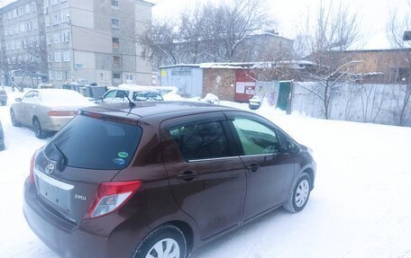 Toyota Vitz, 2014 год, 890 000 рублей, 7 фотография