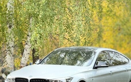 BMW 3 серия, 2017 год, 2 700 000 рублей, 2 фотография