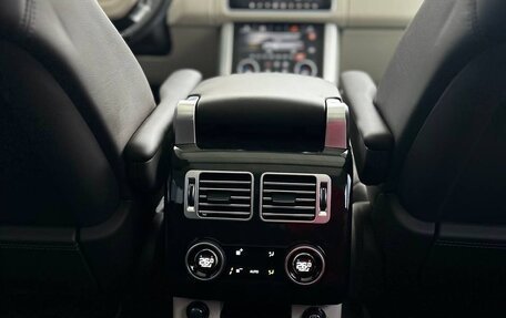 Land Rover Range Rover IV рестайлинг, 2018 год, 9 990 000 рублей, 27 фотография