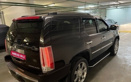 Cadillac Escalade III, 2011 год, 3 999 999 рублей, 3 фотография