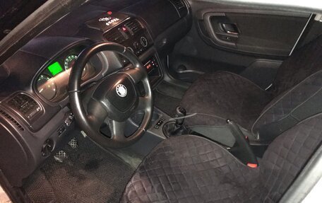 Skoda Fabia II, 2012 год, 360 000 рублей, 10 фотография