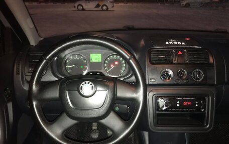 Skoda Fabia II, 2012 год, 360 000 рублей, 12 фотография