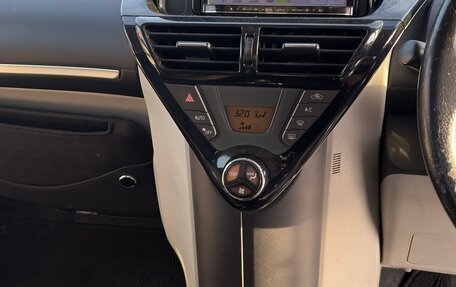 Toyota iQ, 2013 год, 845 000 рублей, 12 фотография