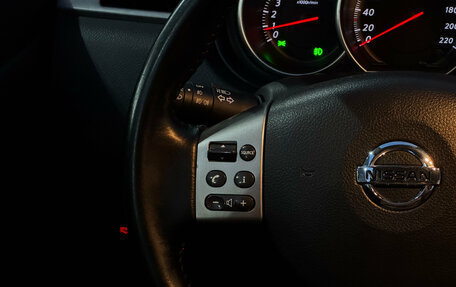 Nissan Tiida, 2011 год, 749 000 рублей, 27 фотография