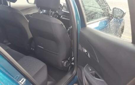 Peugeot 2008 II, 2025 год, 2 100 000 рублей, 7 фотография