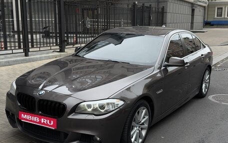 BMW 5 серия, 2012 год, 2 290 000 рублей, 3 фотография
