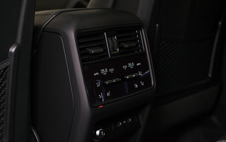 Porsche Cayenne III, 2025 год, 19 900 000 рублей, 28 фотография