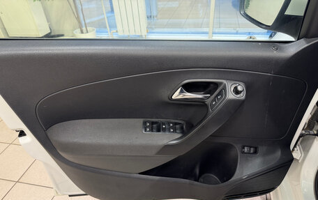 Volkswagen Polo VI (EU Market), 2012 год, 845 000 рублей, 14 фотография