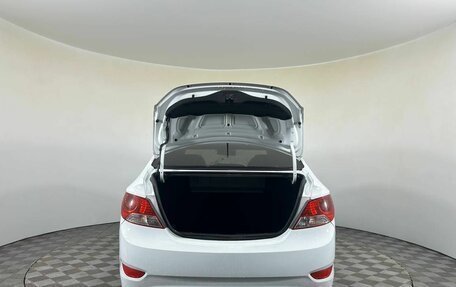 Hyundai Solaris II рестайлинг, 2013 год, 700 000 рублей, 18 фотография