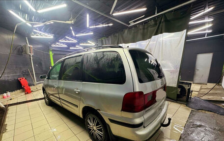 Volkswagen Sharan I рестайлинг, 2002 год, 220 000 рублей, 2 фотография