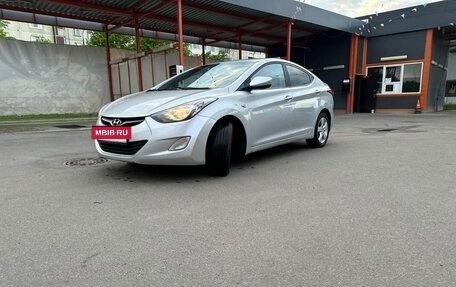 Hyundai Elantra V, 2013 год, 815 000 рублей, 4 фотография