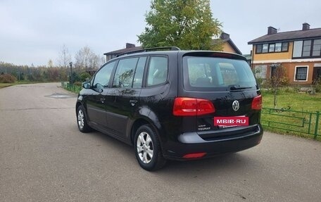 Volkswagen Touran III, 2012 год, 750 000 рублей, 6 фотография