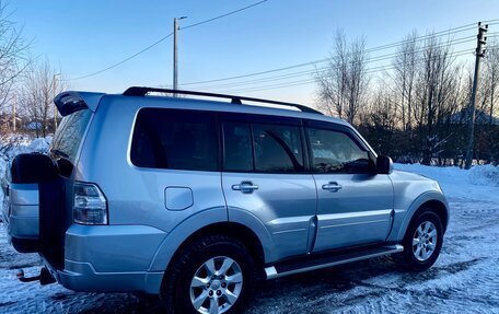 Mitsubishi Pajero IV, 2011 год, 2 080 000 рублей, 8 фотография