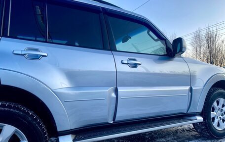 Mitsubishi Pajero IV, 2011 год, 2 080 000 рублей, 21 фотография