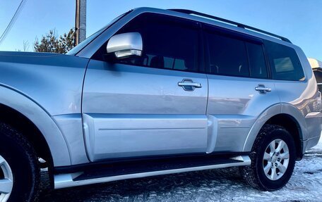 Mitsubishi Pajero IV, 2011 год, 2 080 000 рублей, 24 фотография