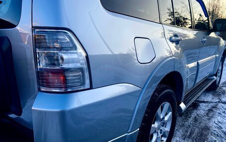 Mitsubishi Pajero IV, 2011 год, 2 080 000 рублей, 22 фотография