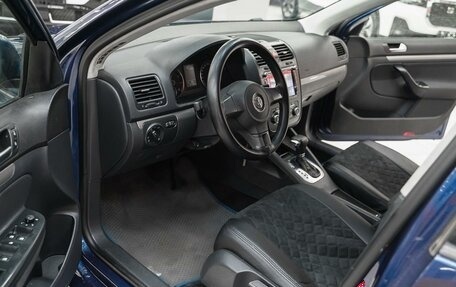 Volkswagen Jetta VI, 2010 год, 595 000 рублей, 6 фотография