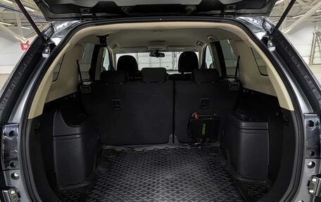 Mitsubishi Outlander III рестайлинг 3, 2016 год, 1 599 000 рублей, 14 фотография