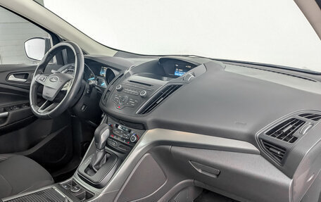 Ford Kuga III, 2018 год, 1 925 000 рублей, 11 фотография