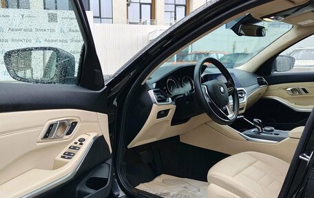 BMW 3 серия, 2019 год, 3 690 000 рублей, 7 фотография