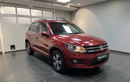 Volkswagen Tiguan I, 2012 год, 900 000 рублей, 3 фотография