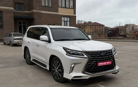 Lexus LX III, 2017 год, 7 300 000 рублей, 1 фотография
