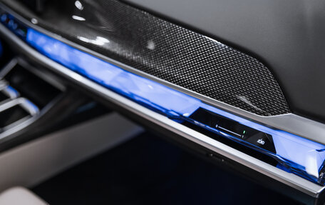 BMW 7 серия, 2025 год, 17 500 000 рублей, 16 фотография