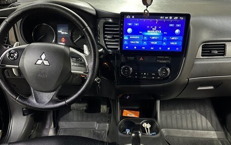 Mitsubishi Outlander III рестайлинг 3, 2013 год, 1 320 000 рублей, 8 фотография